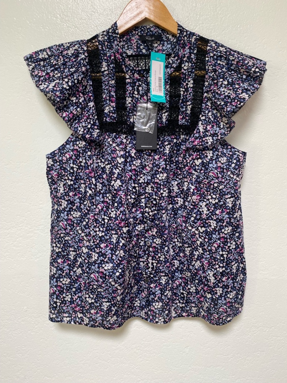 New Rails  Louella Flutter Sleeve Blouse
